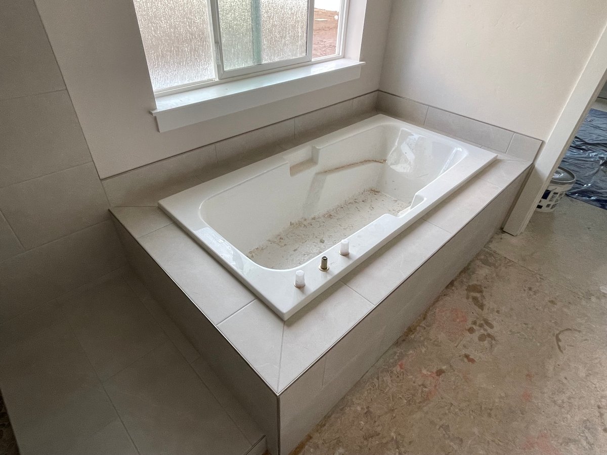 Bathtub